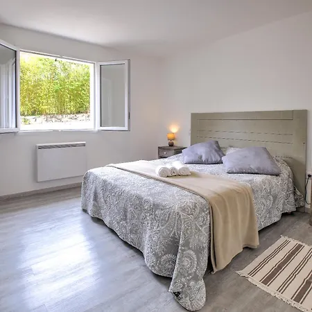 Les Daims De Gardelac Holiday home