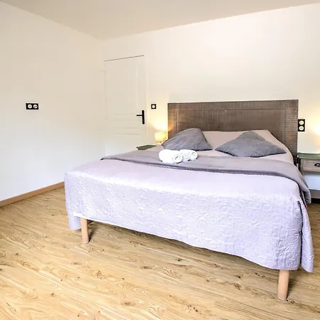 Сasa de vacaciones Les Daims De Gardelac Saint-Rémy