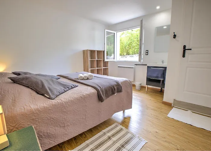 Les Daims De Gardelac Ferienhaus Saint-Rémy